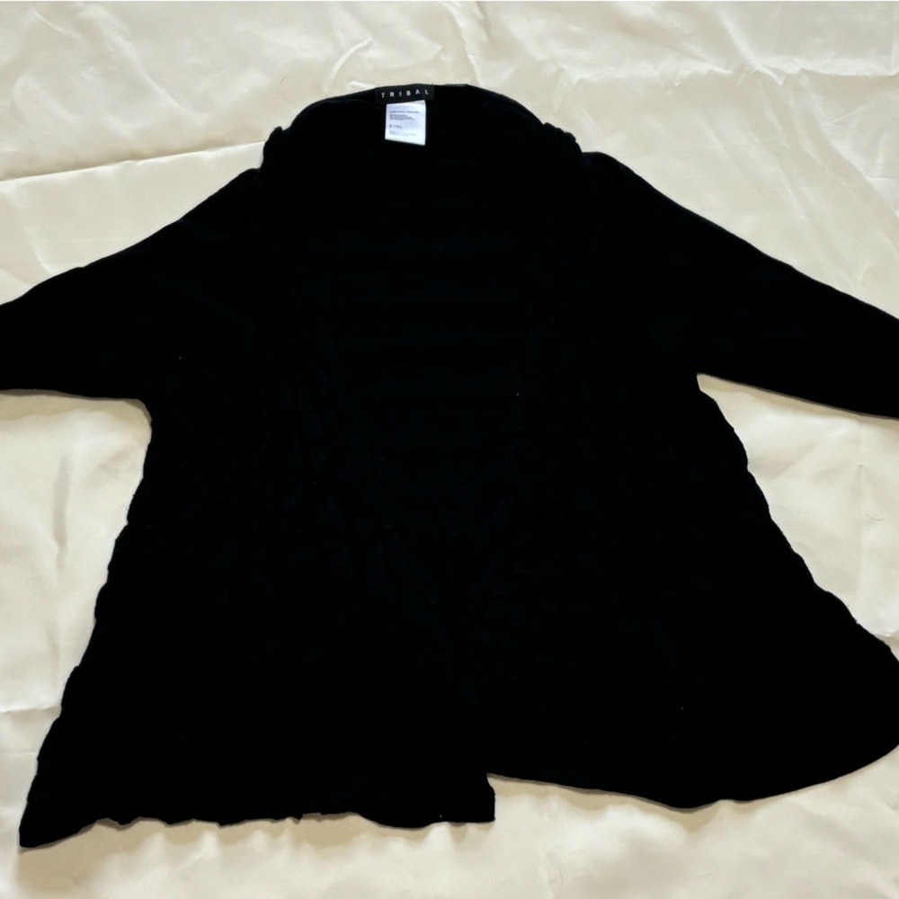 Black shrug